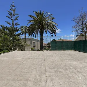 https://house-with-cozy-garden-bbq-and-free-parking.in-canary-islands.com